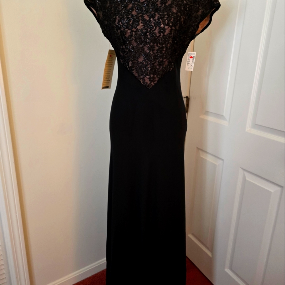 Elegant Black Lace Evening Gown By Tom Barra